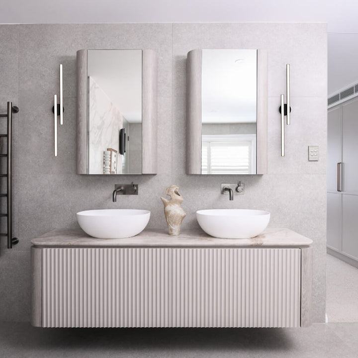 Long Stripe Flush-Mounted LED Ceiling Light | Black