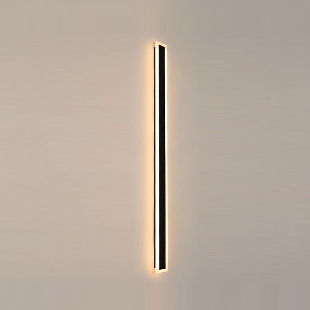 Modern IP65 Acrylic LED Outdoor Wall Lights | Black